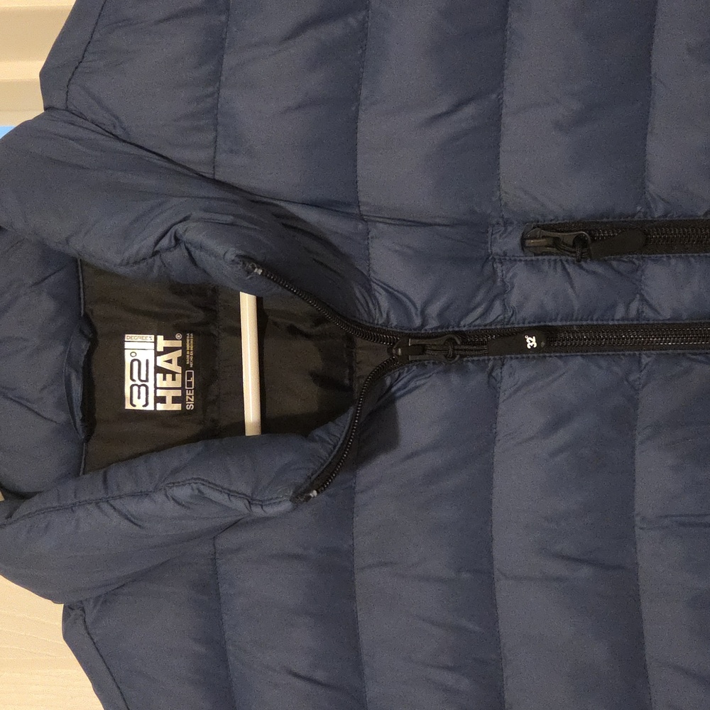 32 Degrees Navy Quilted Vest, Mens Large - Picture 2 of 5